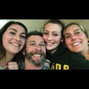 Meet your Posher, Kendra